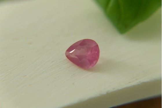 Neon Pink Mahenge Spinel - 1.50 ct - Pear Cut - IGL Certified - Unheated